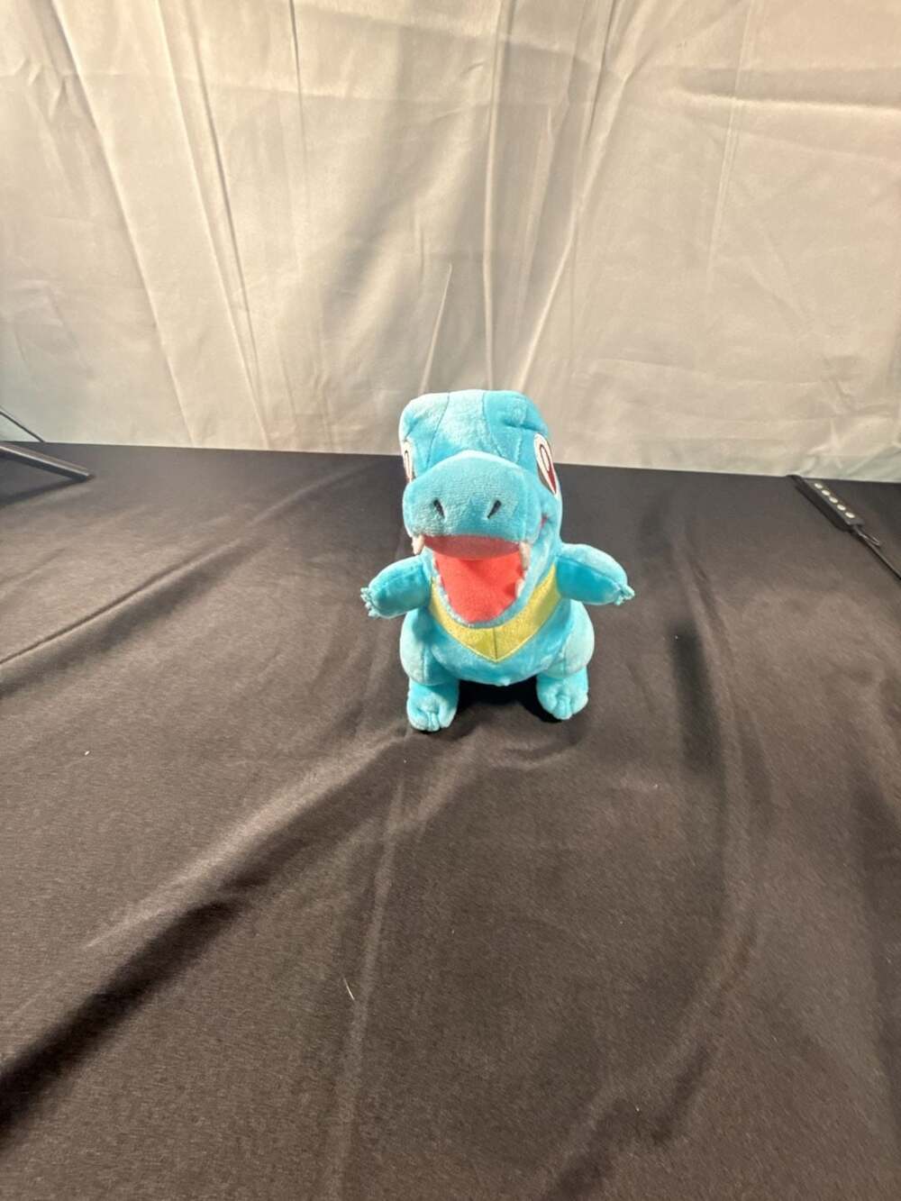 8 in Pokemon Totodile Plush Toy Stuffed Animal